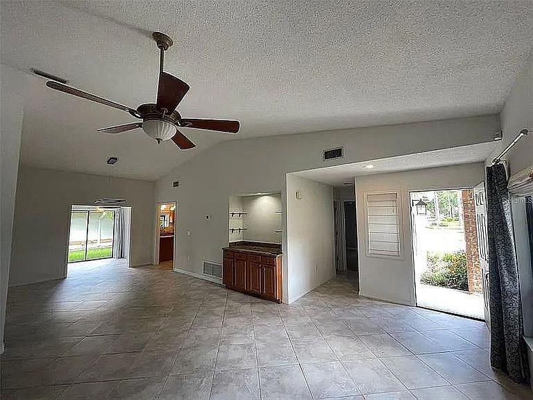 7805 Pine Trace Dr Sarasota FL For Sale By Owner With Buyer Agent Co-Op